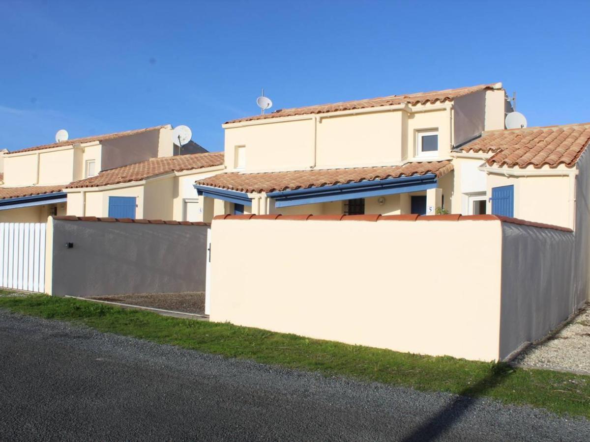 Charmante Maison Avec Piscine, 6 Couchages, Proche Plage - Saint-Denis-D'Oleron - Fr-1-246A-154 Экстерьер фото